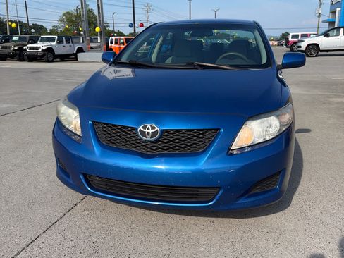 Used 2010 Toyota Corolla FWD image 3