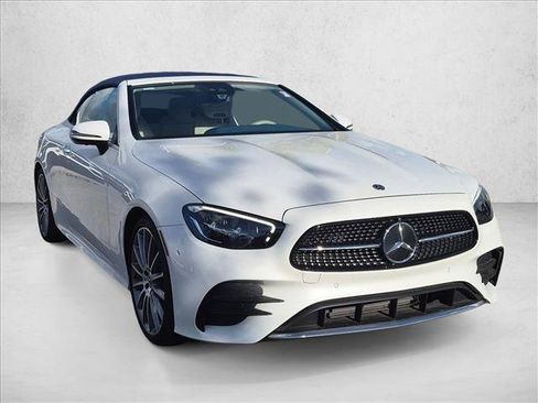 Used 2023 Mercedes-Benz E 450 Cabriolet image 3