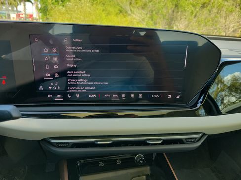 Used 2025 Audi A5 2.0T Premium Plus w/ Premium Plus image 24