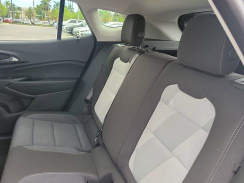 Used 2025 Chevrolet Trax LS image 12