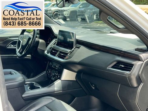 Used 2021 Chevrolet Suburban LT RWD image 26