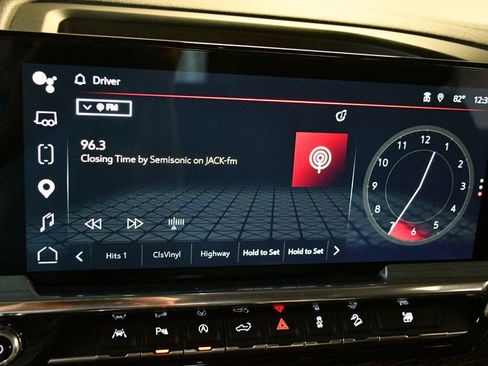 Used 2024 GMC Sierra 1500 Elevation w/ Elevation Premium Package AWD/4WD image 65