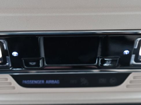 Used 2022 Lincoln Corsair AWD w/ Equipment Group 101A image 32