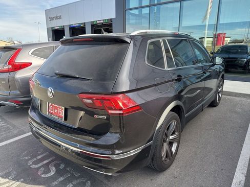 Used 2019 Volkswagen Tiguan SE image 4