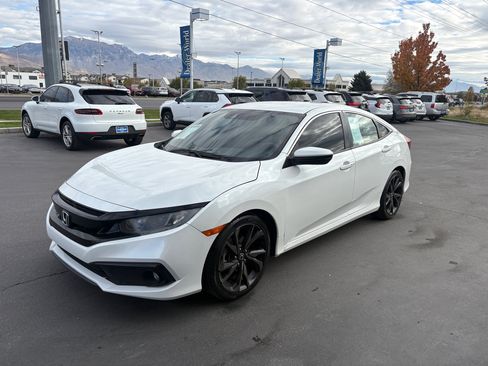 Used 2020 Honda Civic Sport image 3