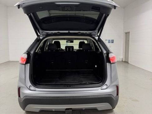 Used 2022 Ford Edge SEL w/ Convenience Package AWD/4WD image 9