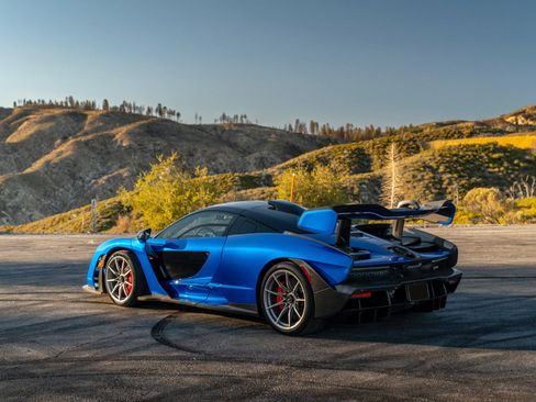 Used 2019 McLaren Senna Coupe ULTRA RARE Only 1685 Mil image 71