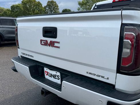 Used 2017 GMC Sierra 1500 Denali w/ Denali Ultimate Package AWD/4WD image 36