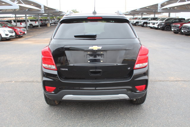 Used 2019 Chevrolet Trax LT FWD image 4