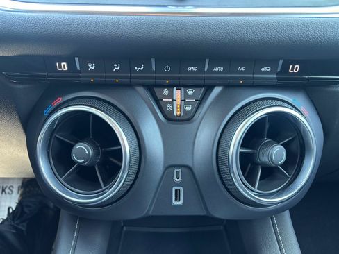 Used 2023 Chevrolet Blazer LT w/ Midnight/Sport Edition AWD/4WD image 23