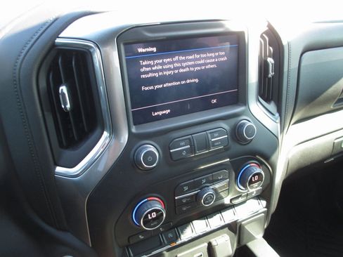 Used 2022 Chevrolet Silverado 1500 RST image 23