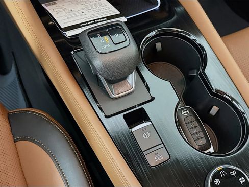 New 2026 Nissan Rogue Platinum AWD/4WD image 19