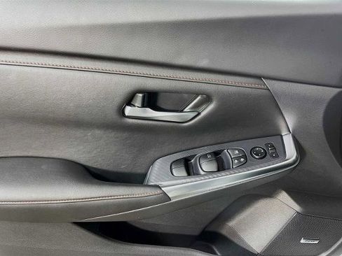 Certified 2024 Nissan Sentra SR w/ SR Premium Package image 15