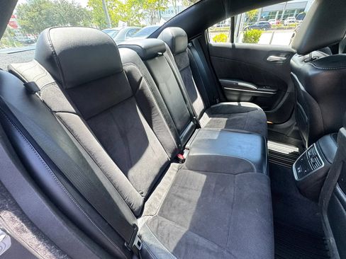 Used 2015 Dodge Charger R/T RWD image 31