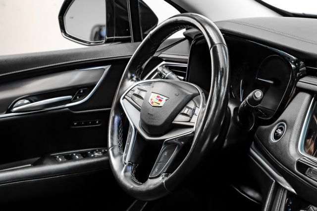 Used 2019 Cadillac XT5 Premium Luxury w/ Advanced Security Package FWD image 13