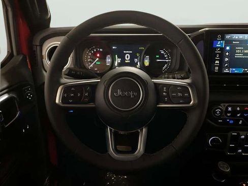 Used 2025 Jeep Wrangler Sahara 4xe w/ Safety Group image 25