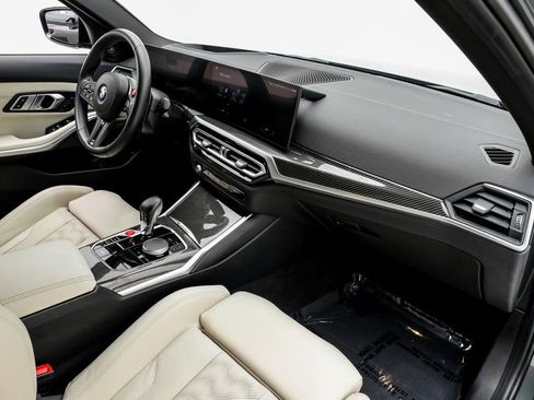 Used 2023 BMW M3 Competition image 9