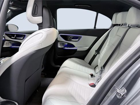 New 2026 Mercedes-Benz C 300 4MATIC Sedan image 7