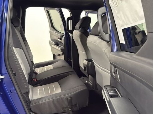 New 2025 Toyota Tacoma TRD Off-Road image 17