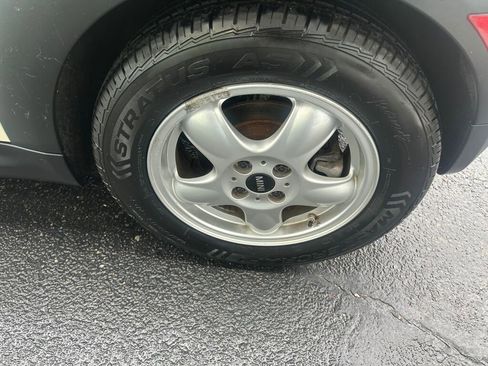 Used 2012 MINI Cooper Hardtop image 7