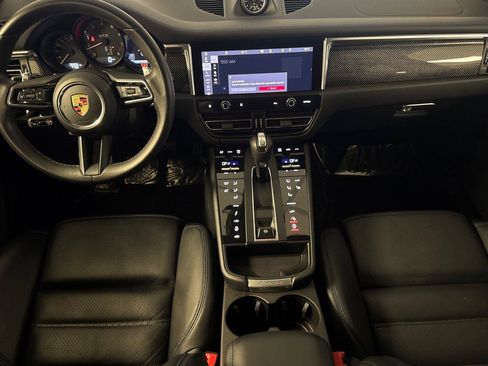 Used 2024 Porsche Macan GTS image 12