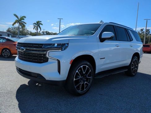 Used 2021 Chevrolet Tahoe RST w/ Luxury Package image 2