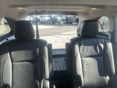 Used 2017 Toyota Highlander XLE image 45