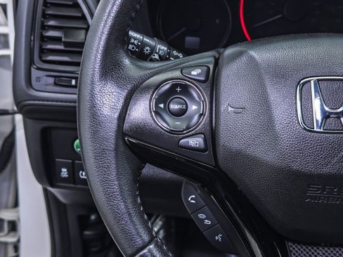 Used 2022 Honda HR-V Sport image 23