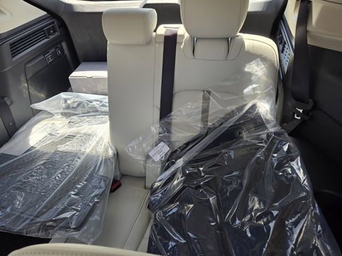 New 2026 MAZDA CX-90 3.3 Turbo w/ Premium Plus Pkg image 7