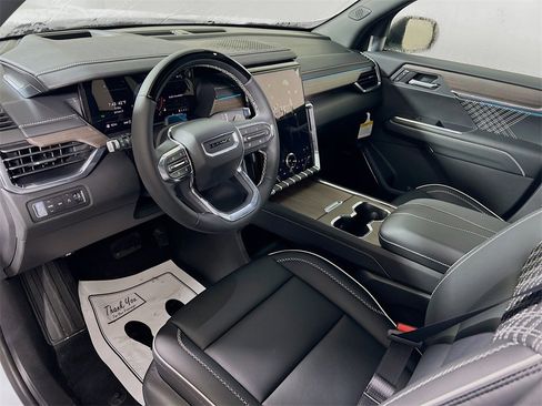 New 2026 GMC Acadia Denali image 10