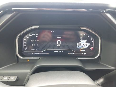 Used 2024 GMC Sierra 2500 AT4 w/ AT4 Premium Plus Package image 16