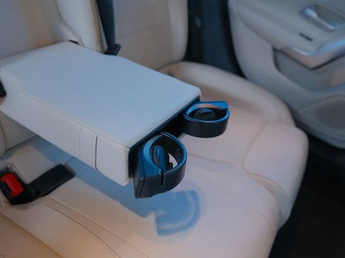 Used 2020 Mercedes-Benz CLA 250 image 30