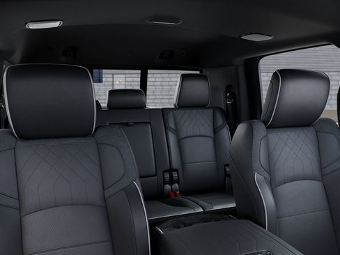 New 2026 RAM 3500 Limited AWD/4WD image 27