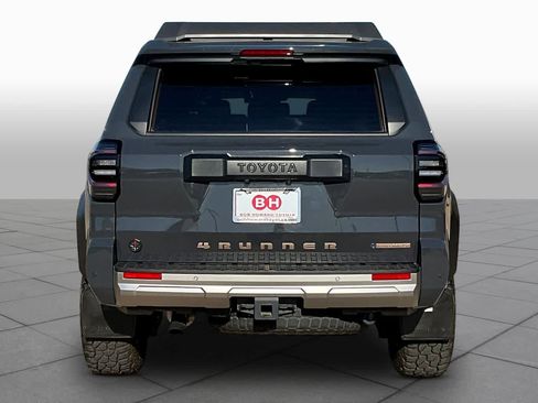 Used 2025 Toyota 4Runner Trailhunter image 5