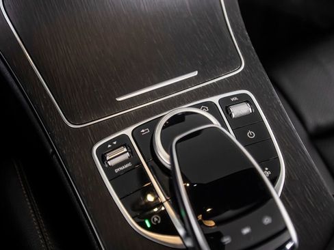 Used 2020 Mercedes-Benz C 300 Cabriolet image 36