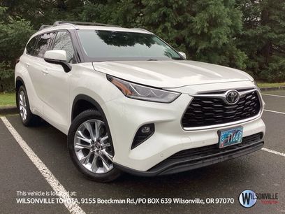 Used 2020 Toyota Highlander Limited