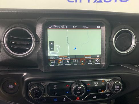 Used 2023 Jeep Wrangler Sahara AWD/4WD image 27