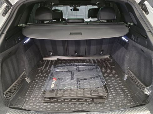 Used 2020 Audi SQ5 Premium Plus w/ Premium Plus Package image 49