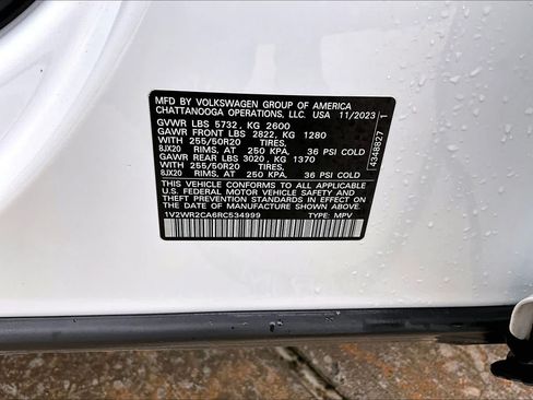Used 2024 Volkswagen Atlas SE FWD image 36