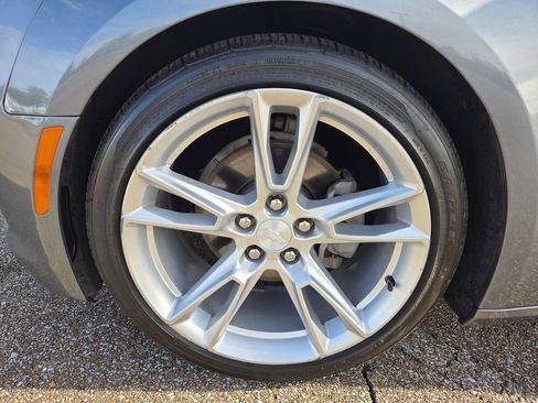 Used 2019 Chevrolet Camaro LT w/ RS Package image 26