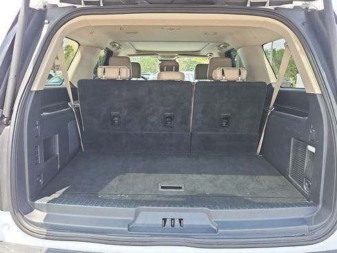 Used 2023 Ford Expedition Max Limited image 8