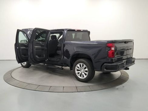 Used 2022 Chevrolet Silverado 1500 Custom RWD image 14