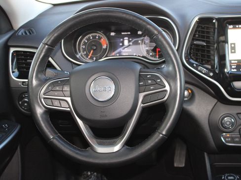 Used 2019 Jeep Cherokee Limited w/ Trailer Tow Group image 15