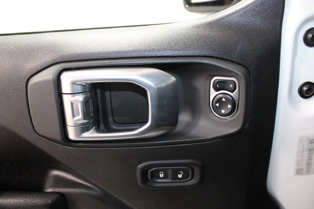 Used 2024 Jeep Wrangler Unlimited Rubicon 4xe AWD/4WD image 38