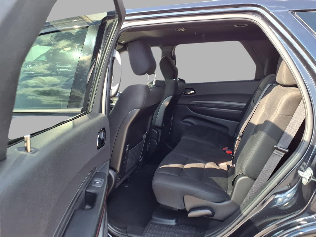 Used 2025 Dodge Durango GT AWD/4WD image 24