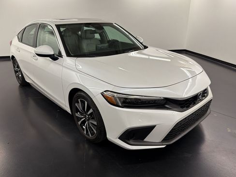 Certified 2024 Honda Civic EX-L image 7