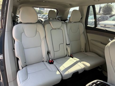 New 2026 Volvo XC90 T8 Ultra AWD/4WD image 10