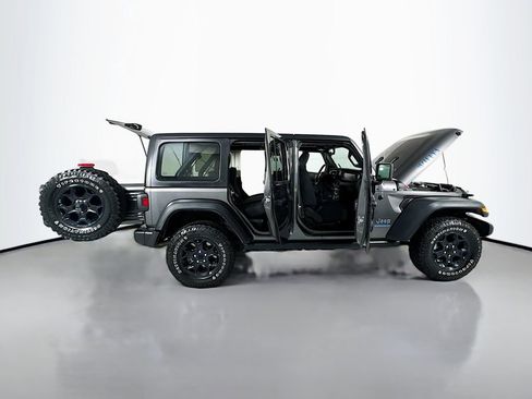 Used 2023 Jeep Wrangler Unlimited w/ Cold Weather Group AWD/4WD image 29