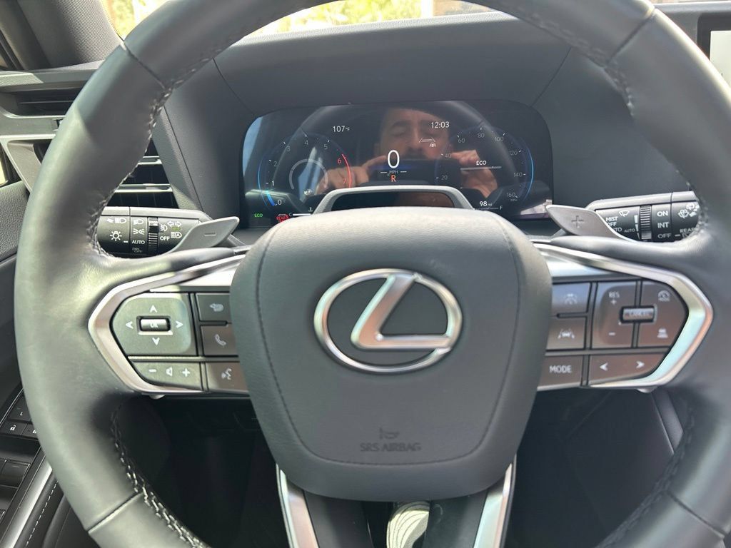 Used 2025 Lexus GX 550 AWD/4WD image 20