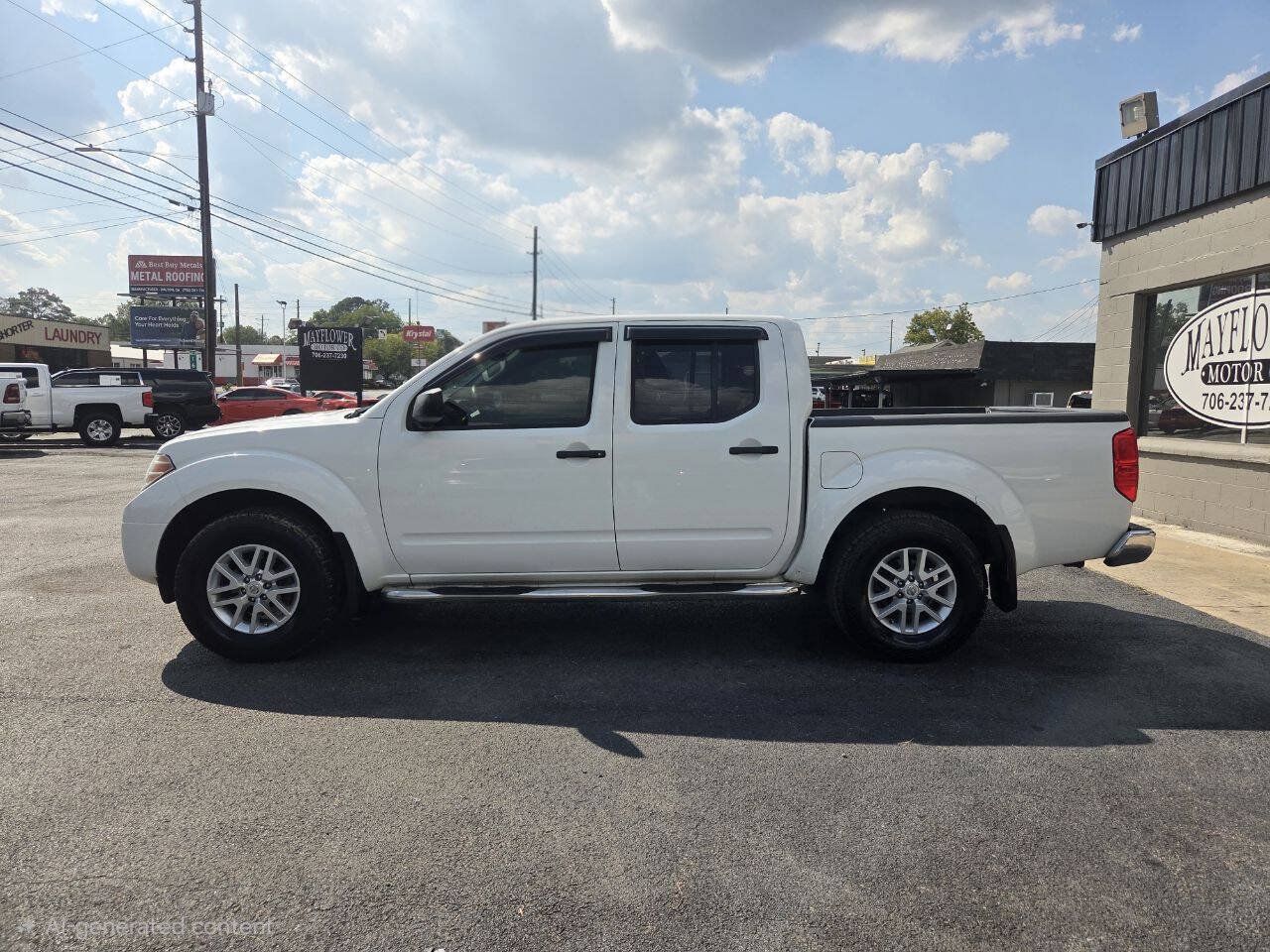 Used 2019 Nissan Frontier SV AWD/4WD image 3